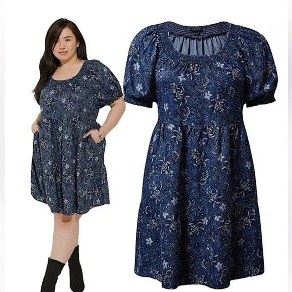 Torrid‎ Plus Size 1X Chambray Floral Puff Sleeve Smocked Tiered Dress Blue